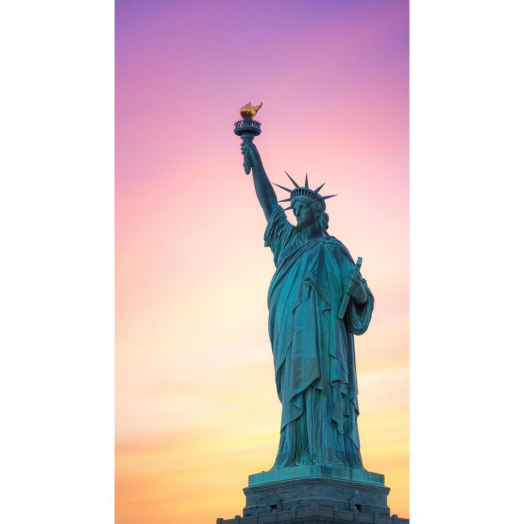 She stand stills whether it's a rain or a snow....
.
.
.
.
.
#statueofliberty #newyork #nyc #usa #newyorkcity #travel #manhattan #ny #ladyliberty #sunset #libertyisland #america #instagood #summer #photography #hudsonriver #bigapple #vacation #empirestatebuilding #statue #brooklynbridge #liberty #art #photooftheday #travelgram #brooklyn #thebigapple #freedom #travelphotography #timessquare