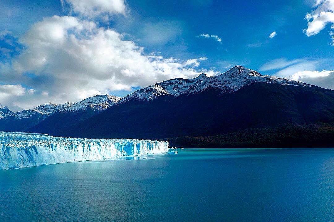 Perito Moreno in Argentina is one of the world’s few glaciers in a state of equilibrium (i.e. receding and growing at the same rate and thus in a state of balance overall). ⠀⠀
⠀⠀
Every four or five years on average, the glacier advances so much that it ‘dams’ a volume of water, separating the section from the rest of the lake. With no outlet, the water in the dammed section rises as much as 30 meters until eventually the increased pressure breaks through the dam creating an almighty rupture.⠀⠀
⠀⠀
It’s not just the stunning alien-like landscape of Perito Moreno that awes, but also the sounds of the glacier. There is a constant cracking, crackling sound as pieces of ice break away and crash into the water below. If you’re lucky, you’ll catch a glimpse of a car-sized chunk of ice slicing away and falling to the lake below. We managed to catch on camera the tail end of one such occurrence.⠀⠀
⠀⠀
#PeritoMoreno #Glaciar #Argentina #Patagonia #ElCalafate #Calafate #mining #job #SantaCruz #jobs #travel #explore #compass #journey #ventureonward #adventure #expedition #hiking #trekking #mountains#lppathfinders⠀
⠀
