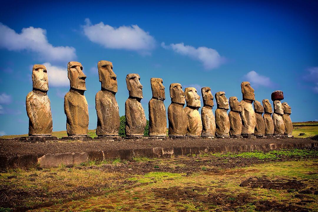The 15 moai 🗿 lined up at the ceremonial platform of Ahu Tongariki catch the soft afternoon light just before #sunset on Easter Island in Chile. ⠀
⠀
At Ahu Tongariki, 15 imposing statues stand to attention creating the postcard picture we’ve all seen on National Geographic covers and Discovery Channel documentaries. Set against a brilliant blue sky or crimson sunset, Tongariki is probably the most breathtaking site on the island.⠀
-
-
-
-
-
-
#EasterIsland #RapaNui #IsladePascua #Chile #moai #science #Easter #adventure #adventureawaits #adventureculture #traveldeeper #neverstopexploring #keepitwild #thegreatoutdoors #backpacking #adventurethatislife