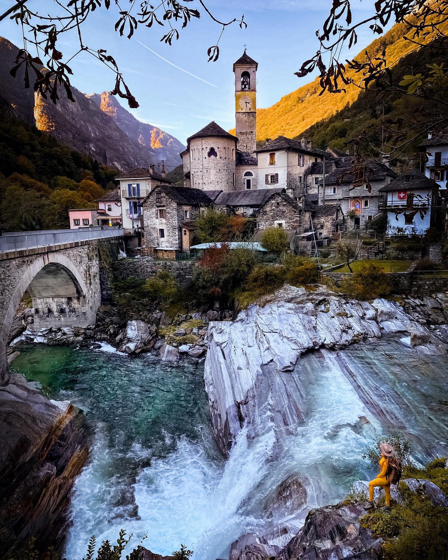 Probably the cutest village I’ve ever visited😍
Totally in love with Ticino 🇨🇭
.
.
📸by @luca.schranz 
.
.
#ticino #ticinoturismo #ticinomoments #lavertezzo #switzerland #switzerland🇨🇭 #schweiz #schweiz🇨🇭 #swiss #swissalps #swiss🇨🇭 #swissmountains #bridge #waterfall #river #travelgirl #adventure #adventuregirl #hikinggirl #hike #hiking #mountaingirl #explore #welltravelled #wanderlust #stayandwander #wandermore #iamtb #naturelovers