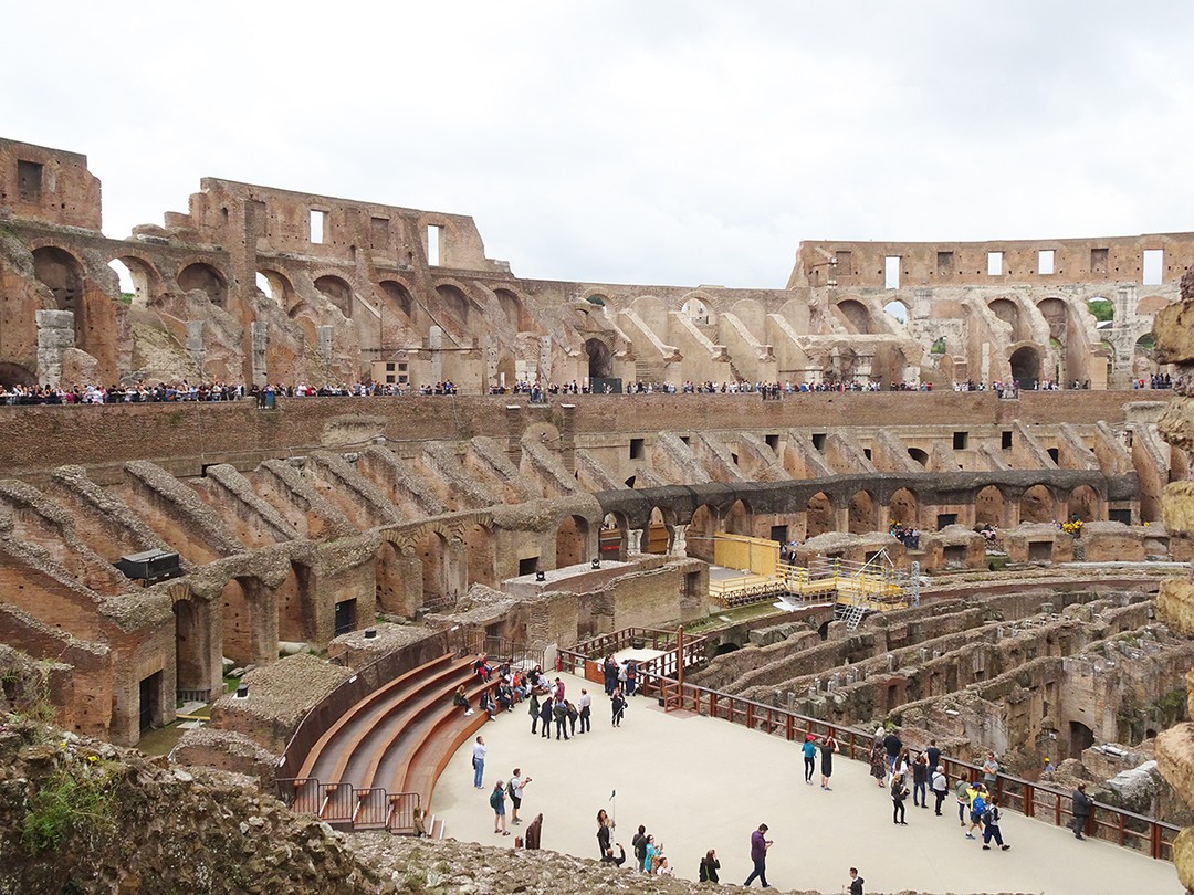 Rome was literally eye-popping. #lifeisshorttheworldisbig b#rome #italy #travelblogger http://ow.ly/AY2g30mxZKZ