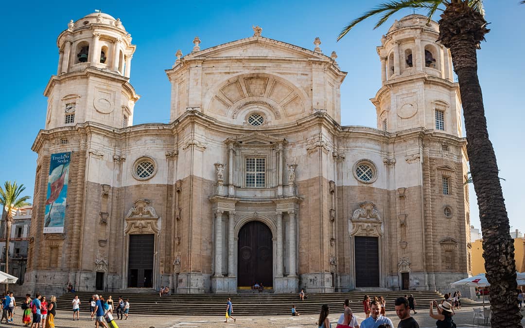 Catedral de Cádiz (4 pic pano) #travelabout #travelawesome #travel #natgeotravel #nikontop #cadiz #españa #spain #travelchannel  #nikoneurope #natgeotravelpic #p3top #departure365 #shootersmag #shooters_pt #architecture #arquitectura #photocrowd  #yourshotphotographer #fstoppers #myfeatureshoot #behindthelens #gurushots #nikon #klickers #nikonphotography #olharescom #panoramic