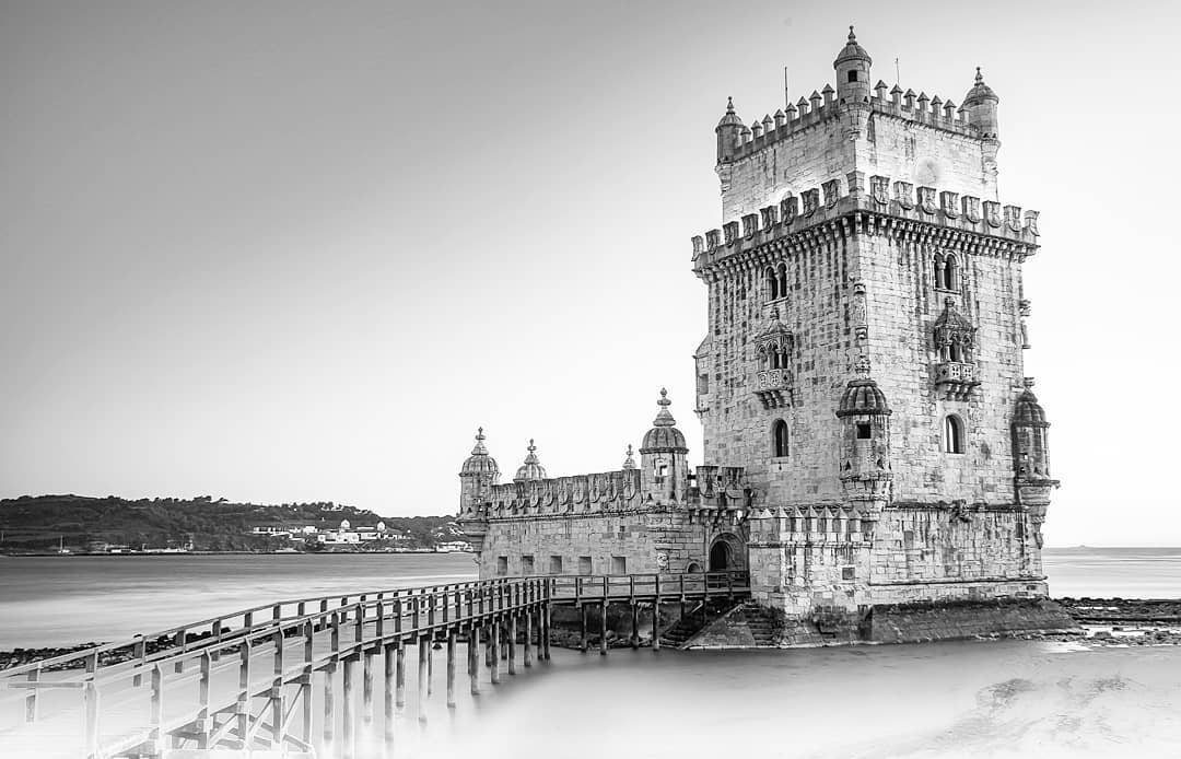 Torre de Belém #history #travel #architecture #lisboa #nikon #bnw_vision #portugalcomefeitos #torredebelem #blackandwhite #bw #travelabout #black_white #bnw_planet #blackandwhite #monochrome #monochromatic #bwphotography #bwphoto #bw_lover #bw_crew #pretoebranco #photography #behindthelens #observarportugal #photocrowd #fstoppers #weshareportugal #myfeatureshoot #theprintswap #ishootportugal #tapportugal