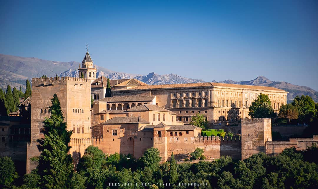 Alhambra - Granada #travelabout #travelawesome #travel #natgeotravel #nikontop #alhambra #granada #spain #travelchannel  #nikoneurope #natgeotravelpic #p3top #departure365 #shootersmag #shooters_pt #architecture #arquitectura #photocrowd  #yourshotphotographer #fstoppers #myfeatureshoot #behindthelens #gurushots #nikon #klickers #landscape #nikonphotography #olharescom