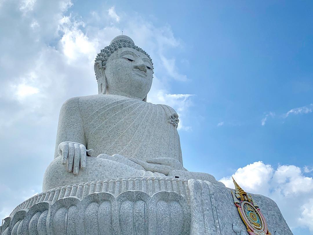 The Great Buddha of Phuket was built in 2002 and was finished in 2014. It's the third-tallest statue in Thailand, behind the tallest; Great Buddha of Thailand and the second-tallest; Luangpho Yai.

The Buddha statue depicts Guatama in sitting pose with 45m height and 25m in width. It was built with concrete and covered with Burmese white marble. Facing towards to Ao Chalong bay, the statue sits as the main Buddha of Wat Kitthi Sankaram temple (Wat Kata).
.
#bigbuddha #phuket #bigbuddhaphuket #greatbuddha #thailand #asia #buddha #travel #guatama