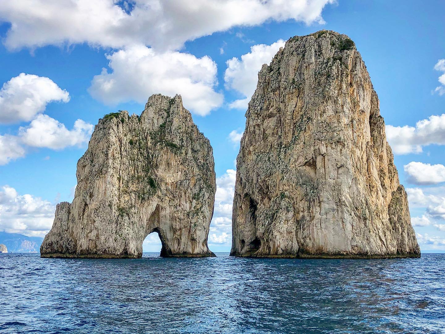 The Faraglioni of Capri are very famous all over the world. Here in this picture you see Mezzo (the small one with the natural arch) and Scopolo. The third one (Stella) is on the left and not in the picture.
.
.
.
#capri #capriitaly #capriamalfi #capriamalficoast #amalfi #amalficoast #amalfiküste #amalficoastitaly #amalfitancoast #amalficoast_italy #positano #faraglioni #faraglionirocks #faraglionidicapri #faraglionidiscopello #faraglionicapri #rocks #sea #turquoise #sealovers #seaside #italia #italy #italiacapri #italycapri #caprifaraglioni #stella #mezzo #scopolo #travel
