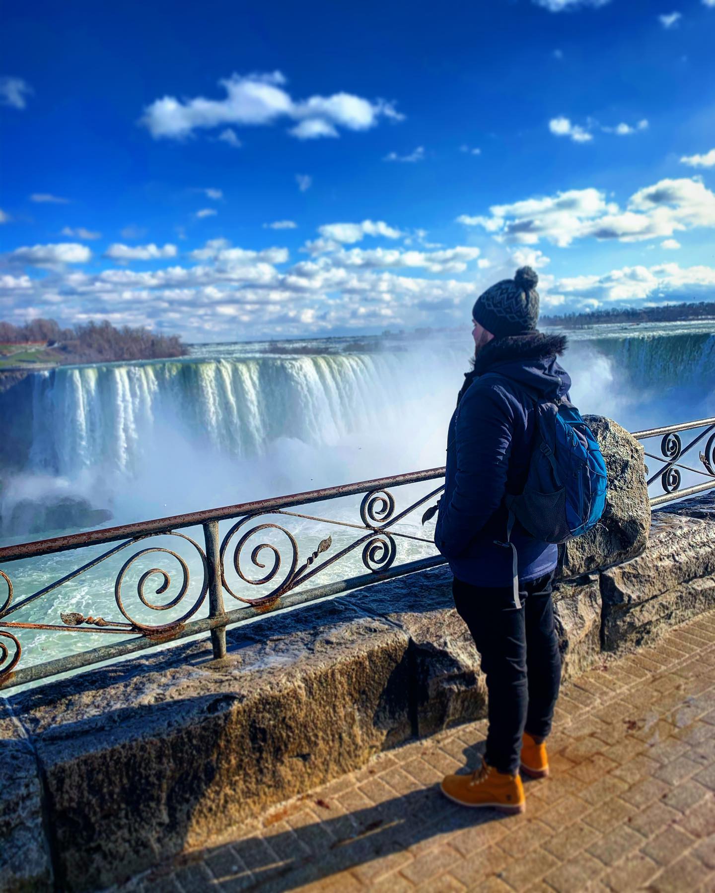 Don’t take advice from TLC, because I’ve been chasing waterfalls for years now and each one trumps the last one 🌈💦
Don’t forget to scroll 😜👉🏼
•
•
•
#love #instagood #photooftheday #beautiful #happy #cute #tbt #like4like #pic #selfie #summer #friends #repost #nature #canada #usa #border #niagara #niagarafalls #ontario #waterfalls #rivers #geography #wildlife #rainbow #explorer #exploration #adventure  #thejollygringo