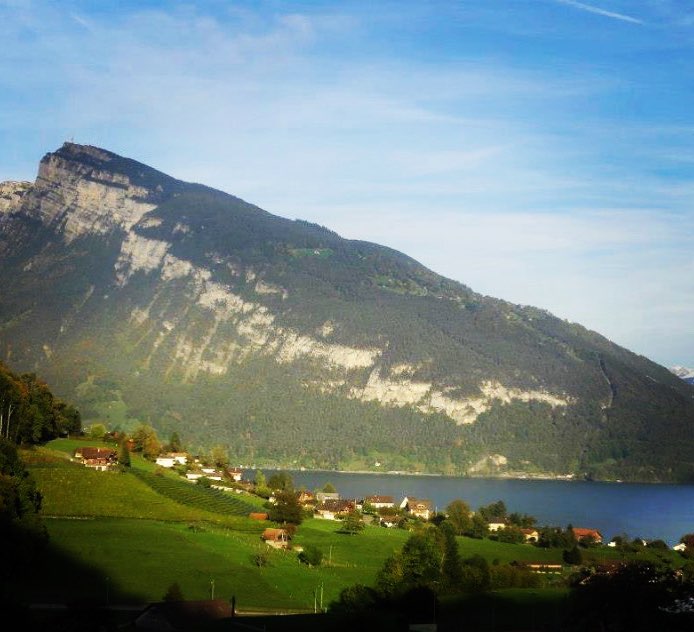 One of the most beautiful countries I have ever visited is Switzerland 🇨🇭 I came here in 2012 as part of a tour on our honeymoon. The houses here are so cute! But what a view to wake up to everyday. I'd love to go back one day and see more. #switzerland #travel #europe #honeymoon #mountains #lakes #scenic #thetravelvine #visiteurope #swissalps #swiss #naturalbeauty #wonderlust #explore #exploreeurope #traveltheworld #ilovetravel