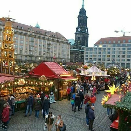 Strietzelmarkt Dresden #photooftheday #travelphotography #photooftheday #dress #dresden #photooftheday #travelphotography